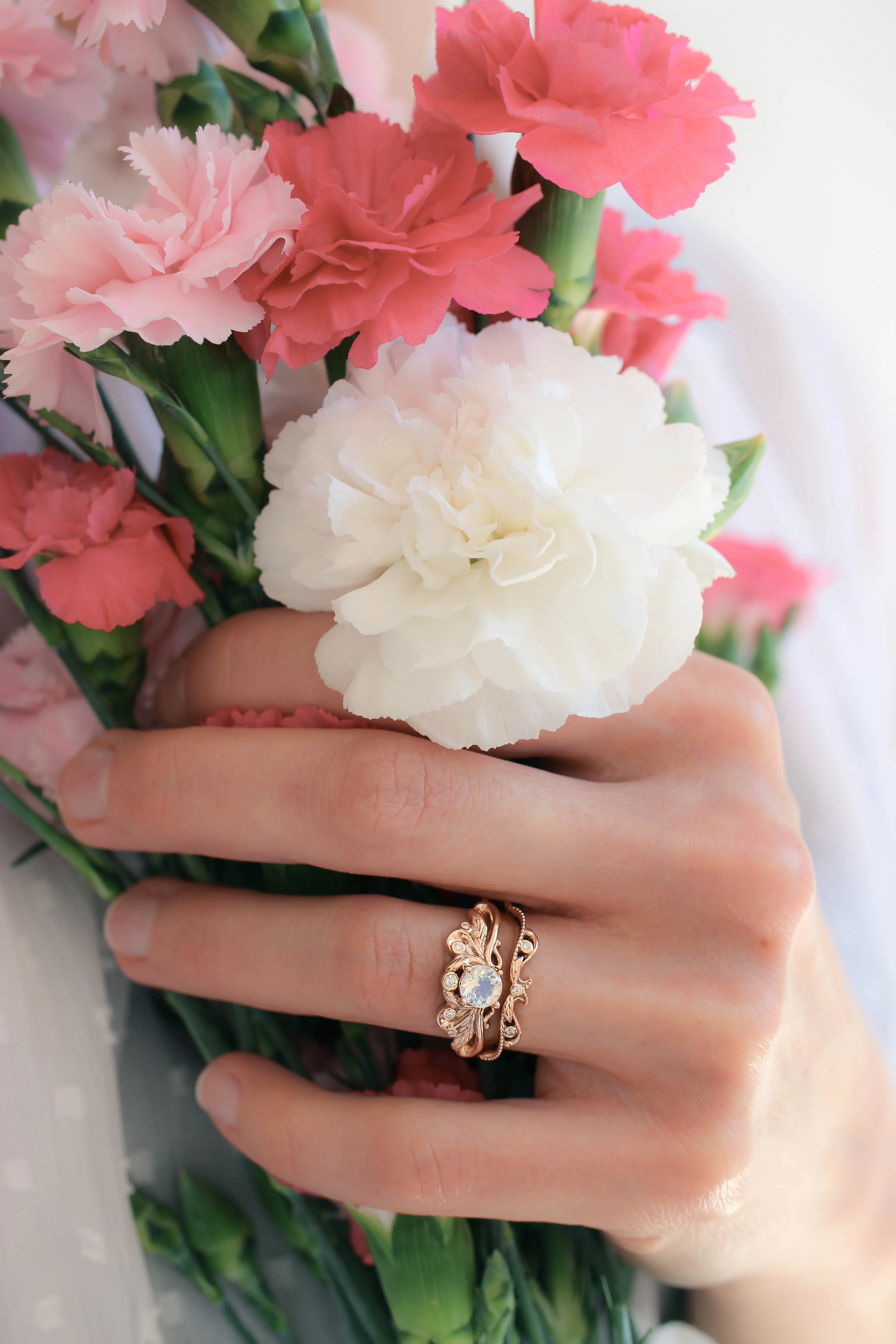 Damariss | bridal ring set for round cut 5mm gemstone - Image 5