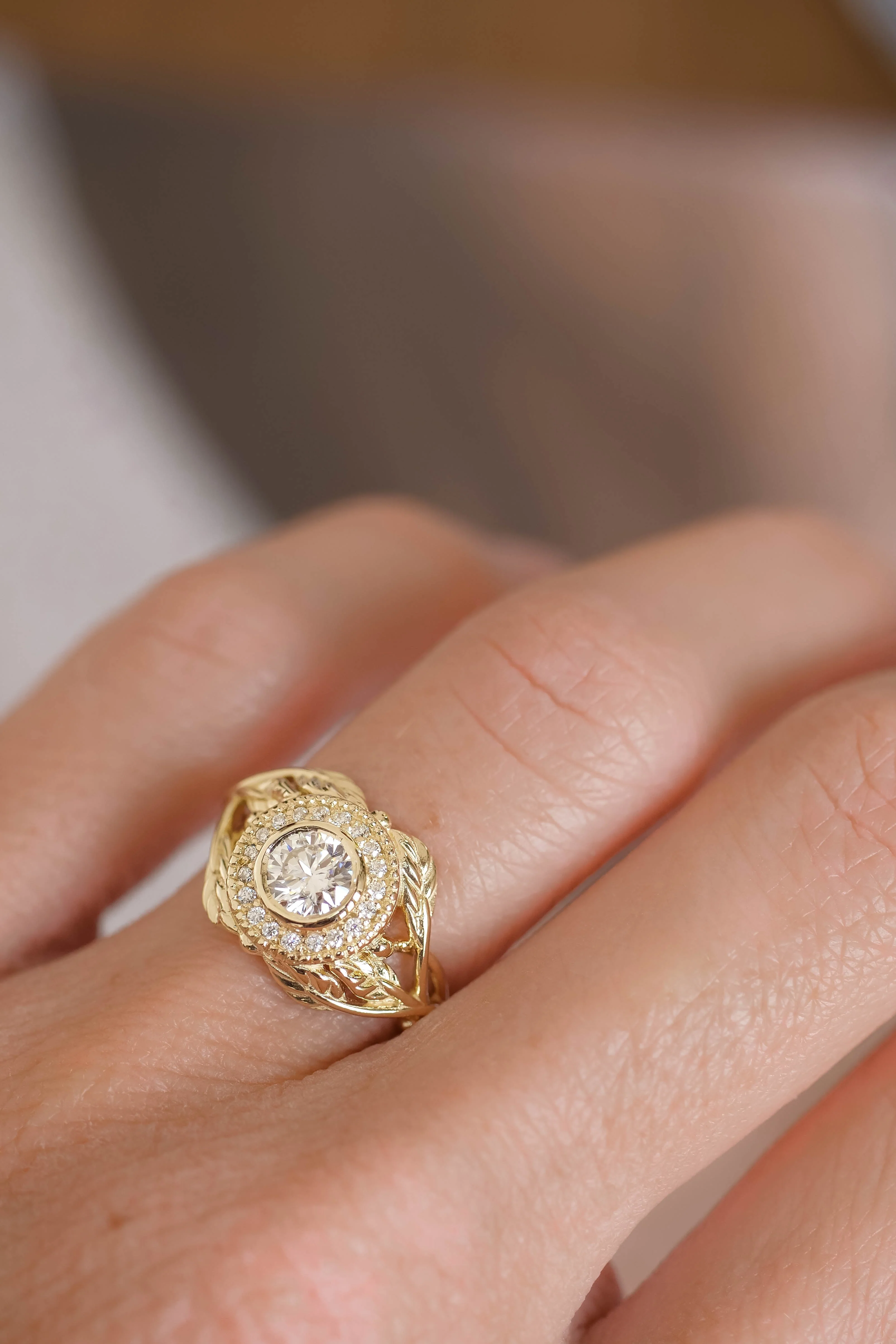 Leaf & halo engagement ring with lab grown diamond, 5mm / Tilia halo - Image 9